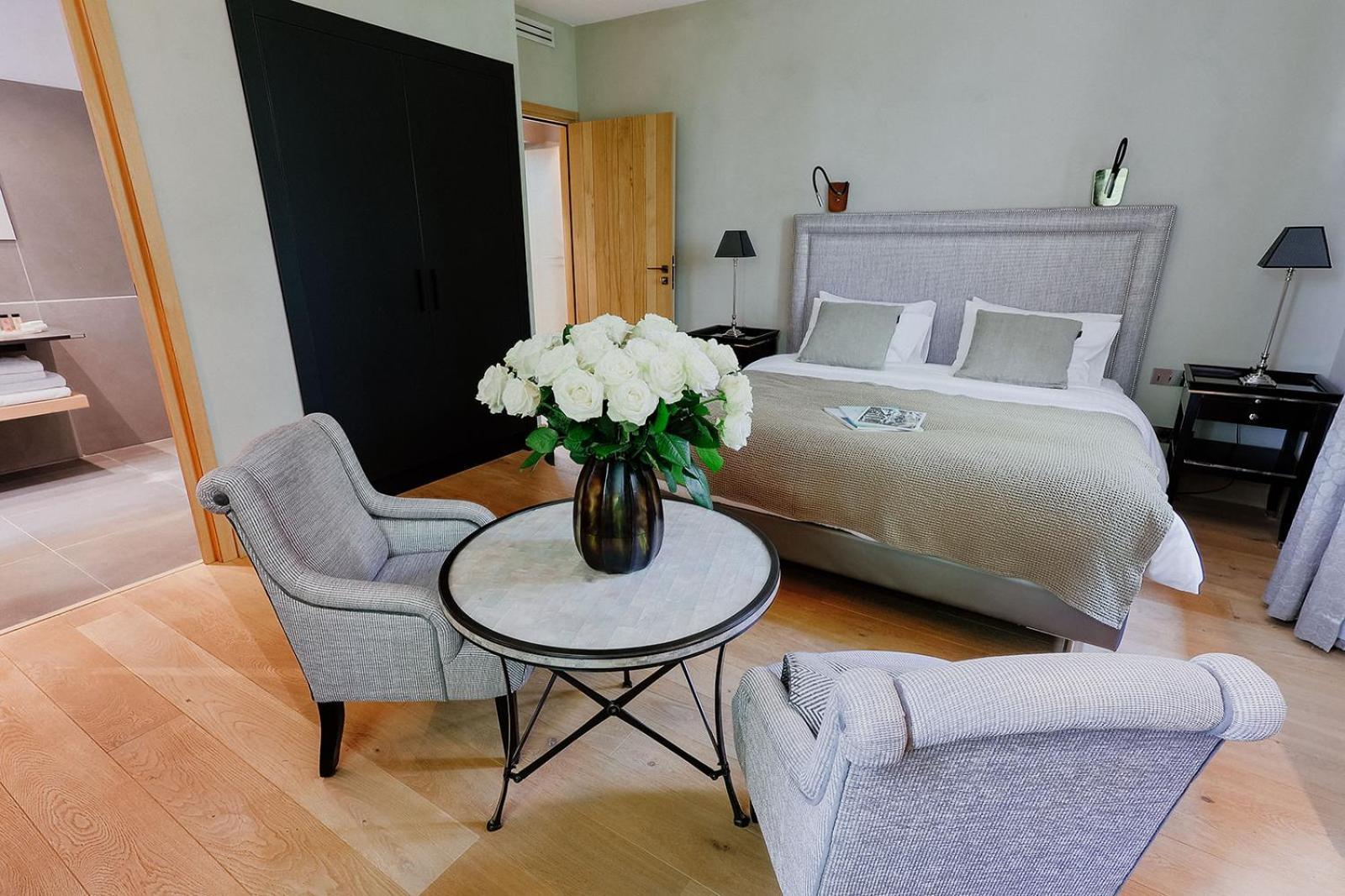Bastide Saint Julien Bed & Breakfast La Celle  Eksteriør bilde